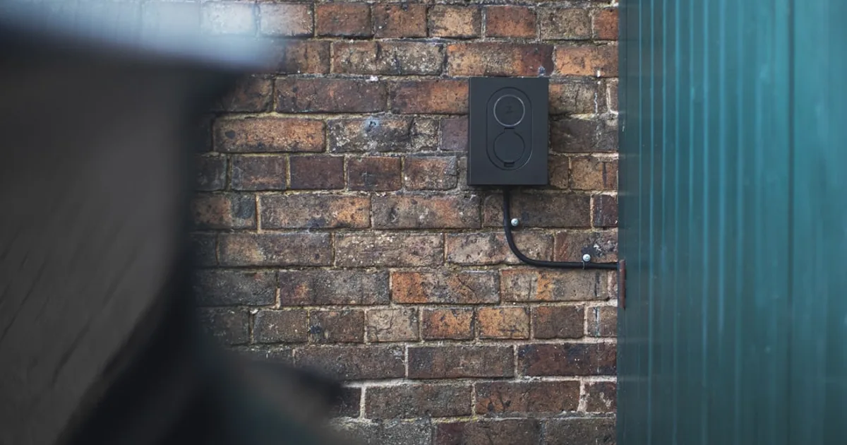 Read more about the article Best Smart Plugs in 2026: The Most Underrated Smart Home Device